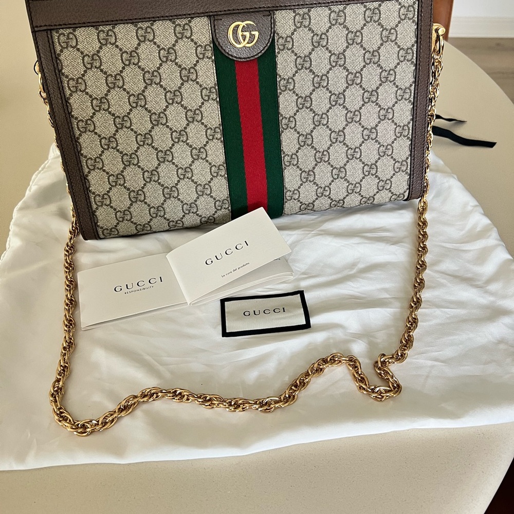 100% Authentic Gucci Ophidia Clutch